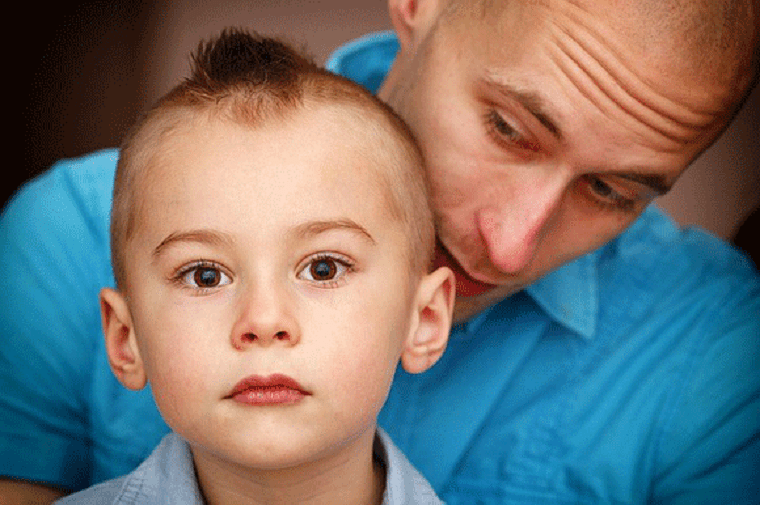 Muttertag: Warum Väter bei den Vorbereitungen helfen sollten