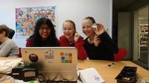 Mädchen aufgepasst! Programmieren zum Schnuppern